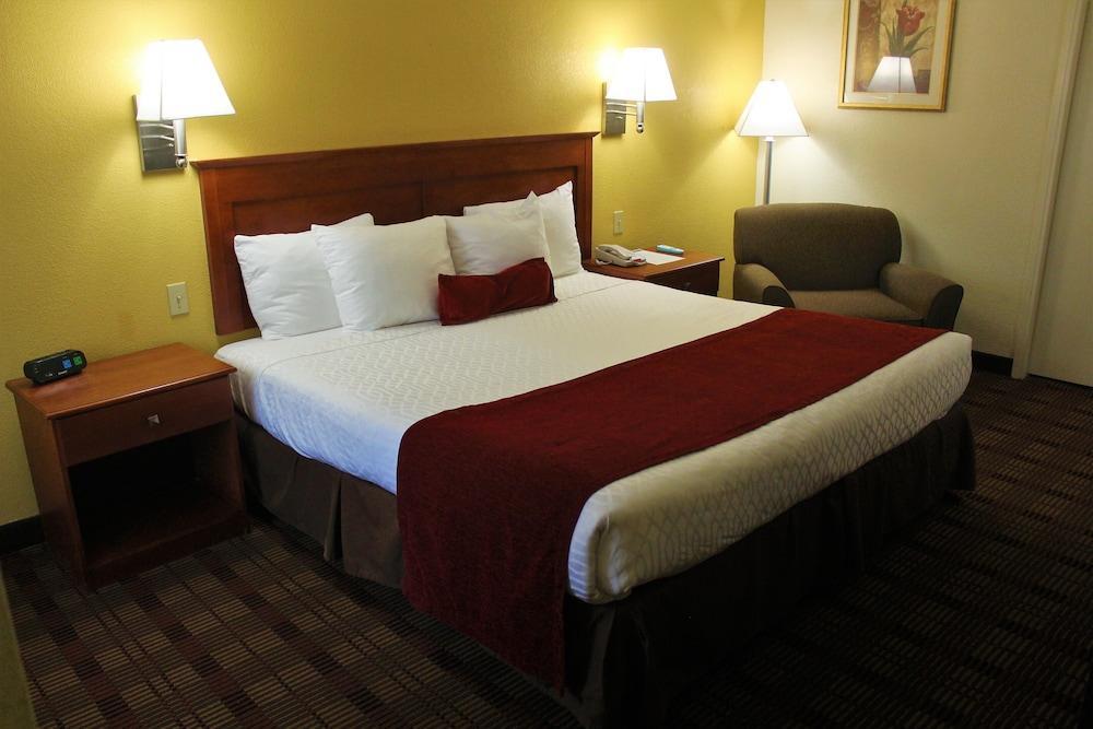 Surestay Hotel By Best Western East Brunswick Dış mekan fotoğraf