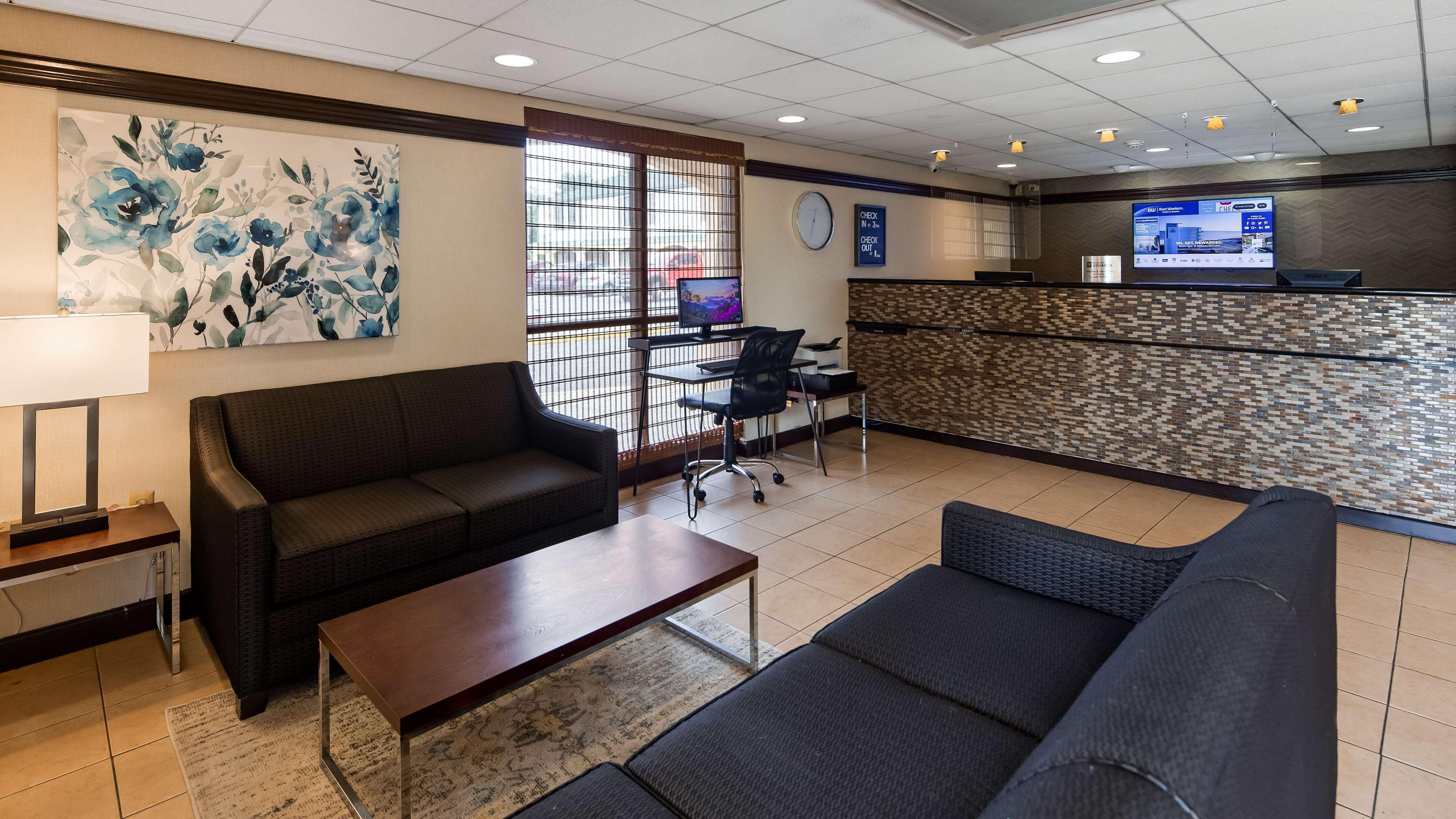 Surestay Hotel By Best Western East Brunswick Dış mekan fotoğraf