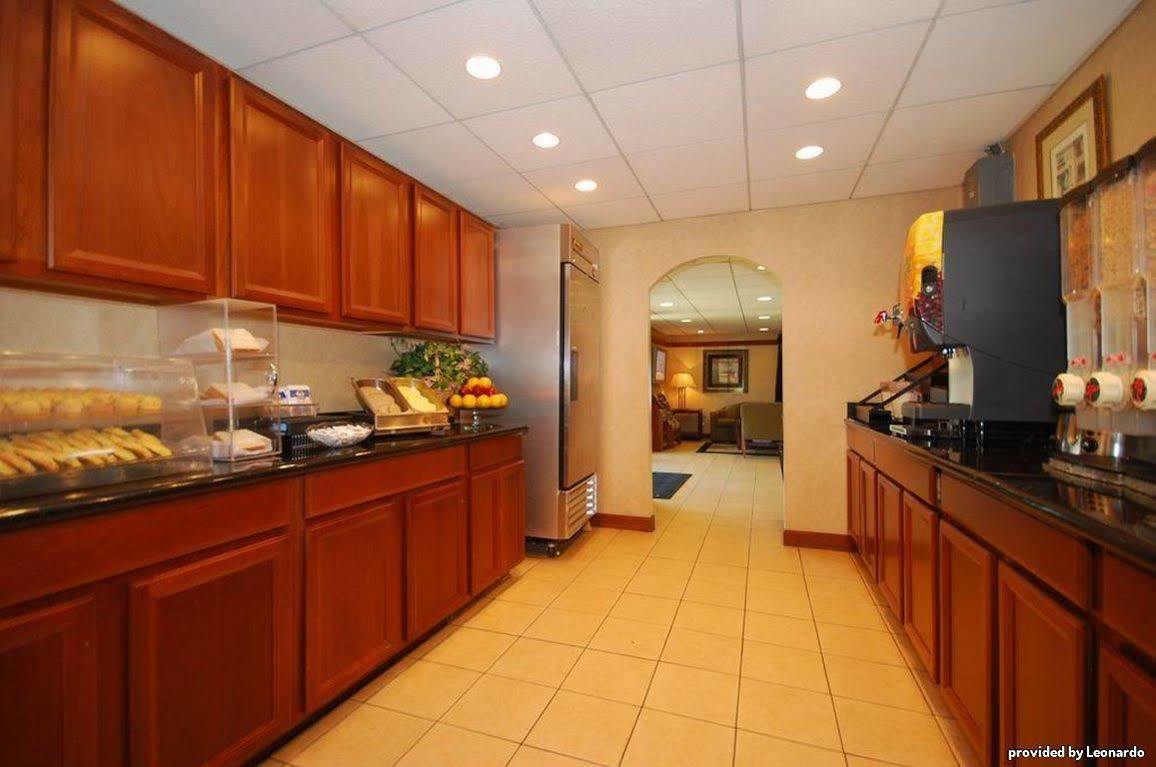 Surestay Hotel By Best Western East Brunswick Dış mekan fotoğraf