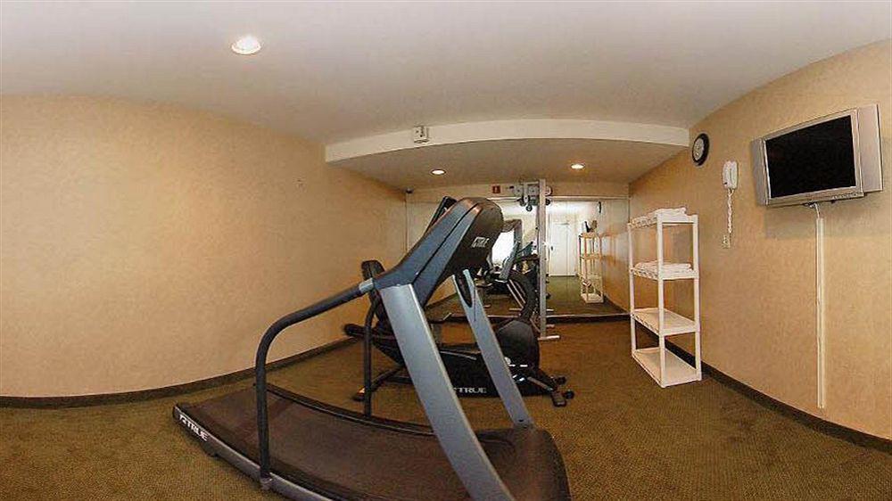 Surestay Hotel By Best Western East Brunswick Dış mekan fotoğraf
